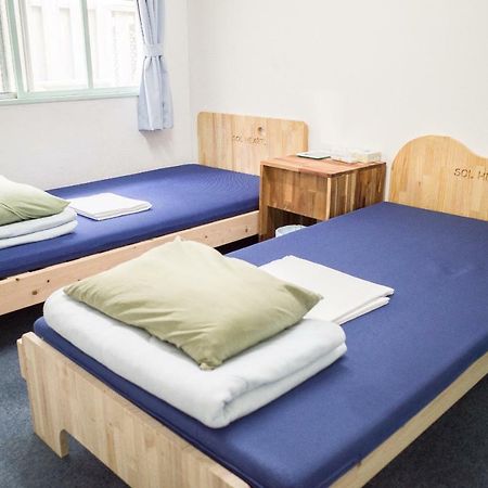 Хостел Okinawa Sora House Наха Экстерьер фото